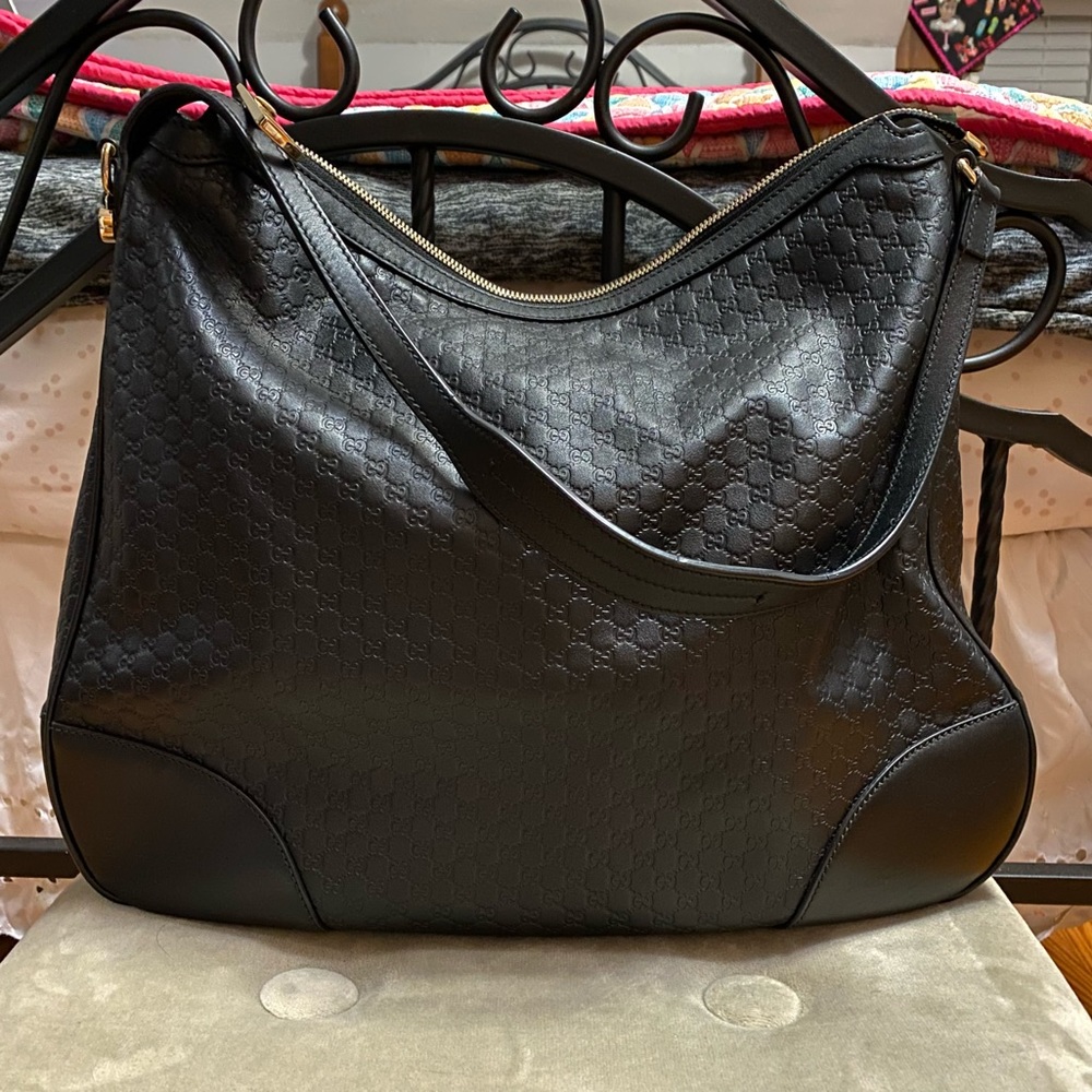 Pre-owned GUCCI shoulder zipped tote black leather gold hardware